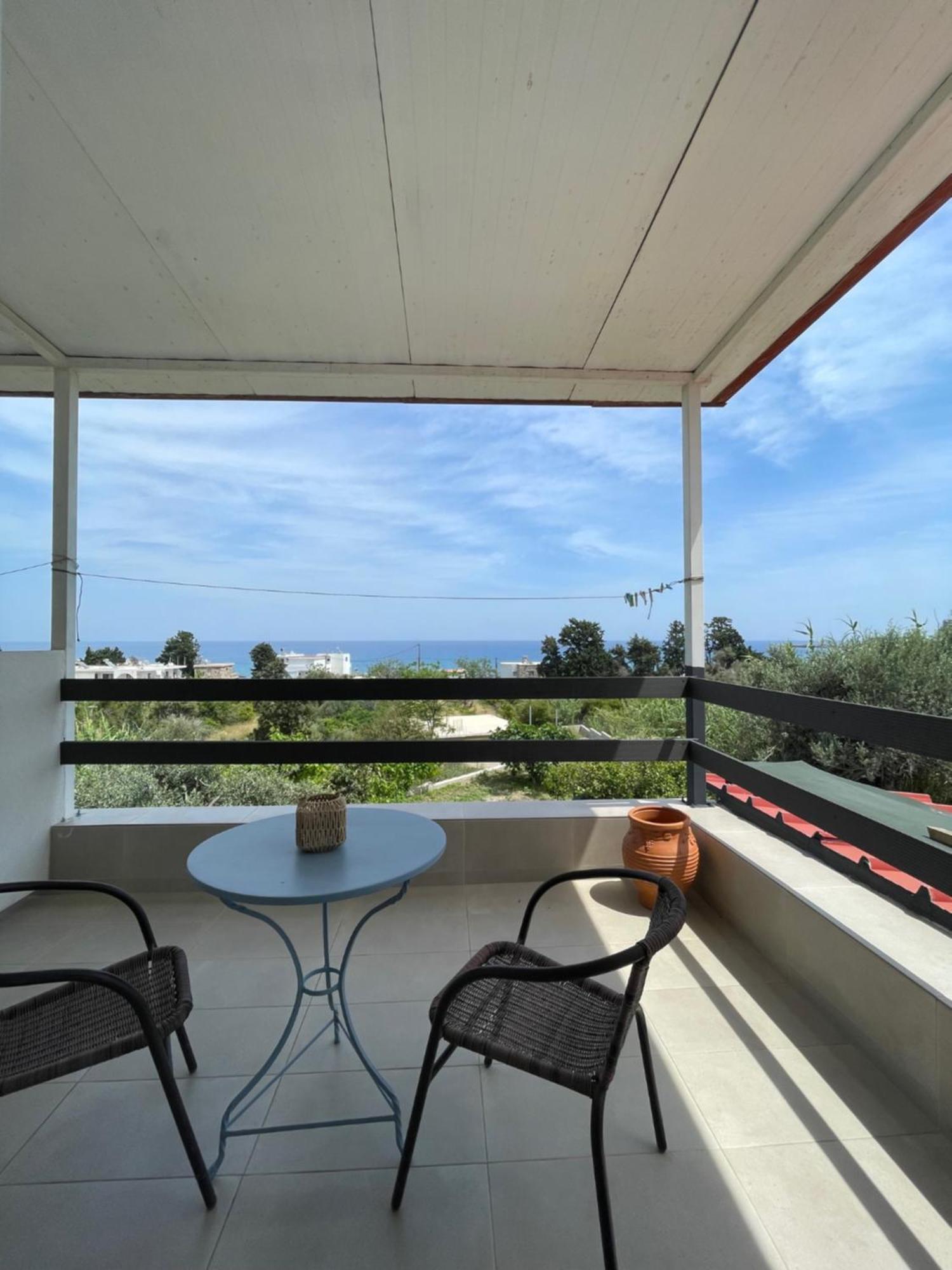 Plastiras Sea View Apartments 아크앤젤로스 외부 사진